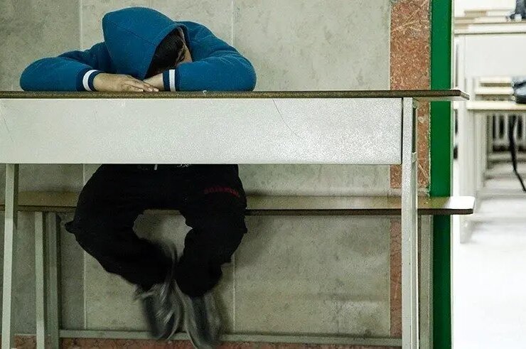 بسیاری از دانش آموزان تمایل به خودکشی دارند/ هشدار یک کارشناس آموزش 33 بسیاری از دانش آموزان تمایل به خودکشی دارند/ هشدار یک کارشناس آموزش