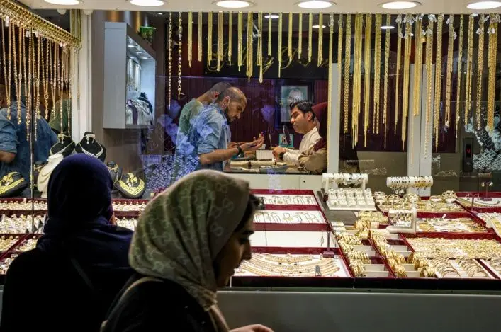 بهترین بازار برای سرمایه گذاری؛ مسکن یا طلا؟ 1 بهترین بازار برای سرمایه گذاری؛ مسکن یا طلا؟