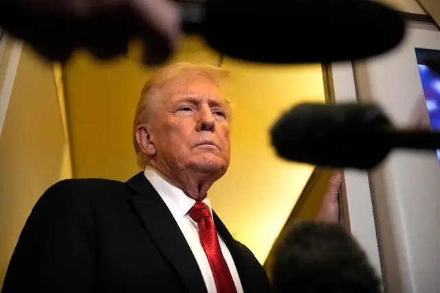 ترامپ: می توانیم به چین امتیاز بدهیم 31 ترامپ: می توانیم به چین امتیاز بدهیم