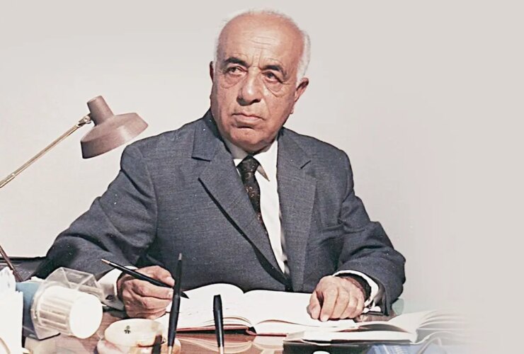 حسین گل گلاب، شاعری که با یکی از شعرهایش زنده ماند!