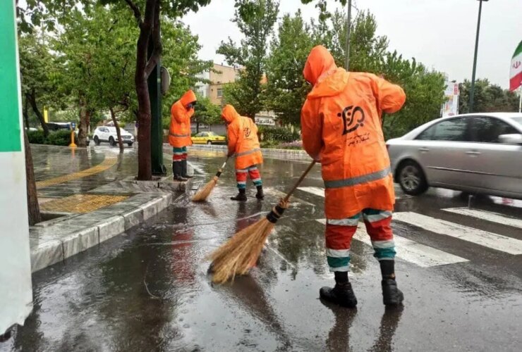 حضور کارگران افغان در شهرداری تهران ادامه دارد