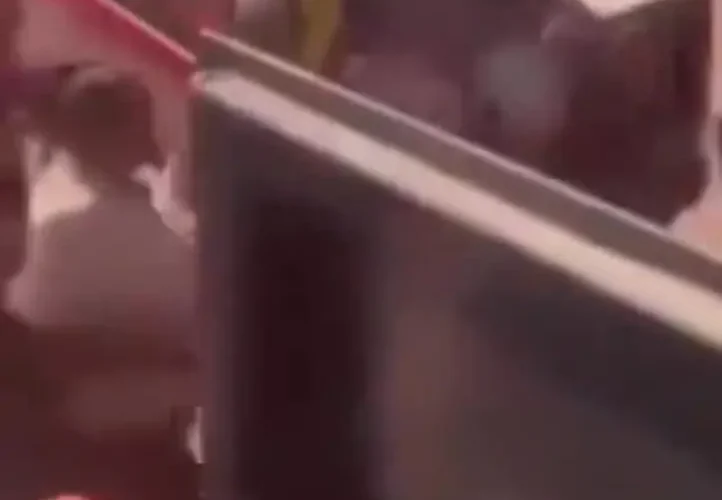 حمله مسلحانه به اتوبوس مسافربری در جاده دمشق - سویده 17 حمله مسلحانه به اتوبوس مسافربری در جاده دمشق - سویده