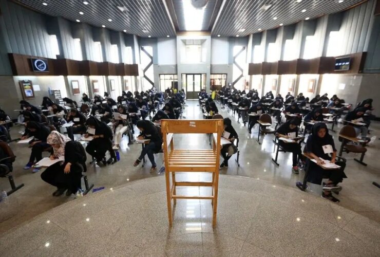 داستان درس بدون معلم چیست؟