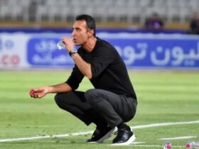دشمن استقلال در خارج نیست ، بلکه در داخل است!
