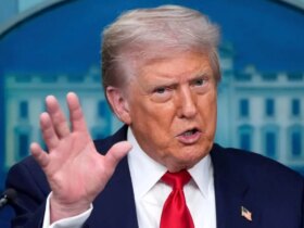 دعوای بزرگ ترامپ با دیوان عالی آمریکا بر سر تعرفه ها 8 دعوای بزرگ ترامپ با دیوان عالی آمریکا بر سر تعرفه ها