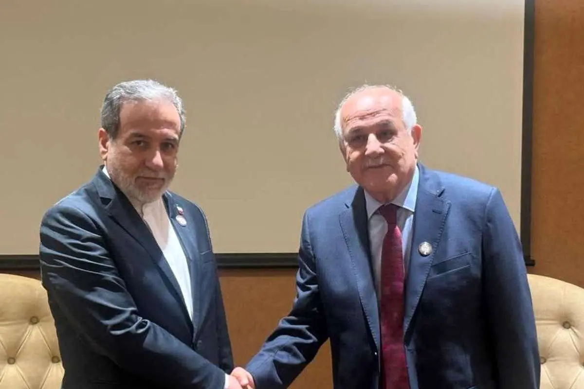 دیدار و دیدار عراقچی با رئیس هیئت فلسطینی 4 دیدار و دیدار عراقچی با رئیس هیئت فلسطینی