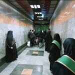 رهایی از درگیری/ درباره خبر تشکیل «اتاق عفاف و حجاب» و بسیج 80 هزار سرباز.