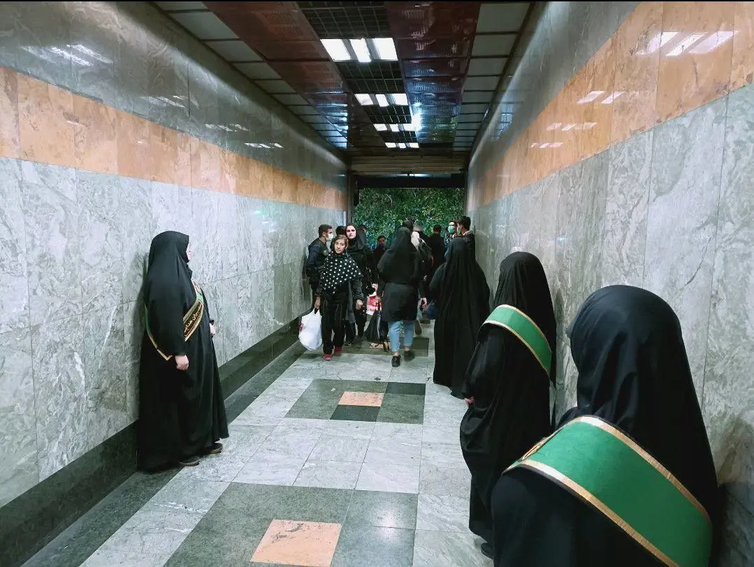 رهایی از درگیری/ درباره خبر تشکیل «اتاق عفاف و حجاب» و بسیج 80 هزار سرباز.