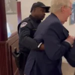 سناتور 83 ساله آمریکایی میچ مک کانل در راهروی سنا غش کرد.