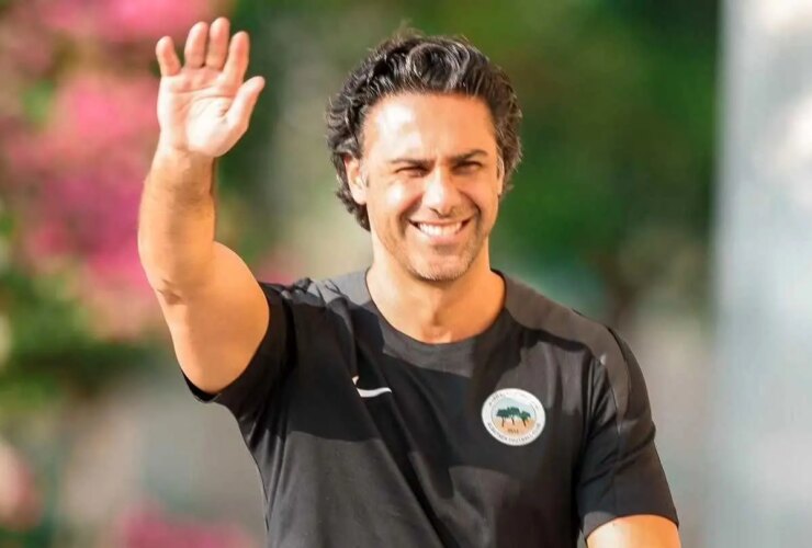 شانس رو به فرهاد کرد. خبری از برکناری مجیدی نیست!