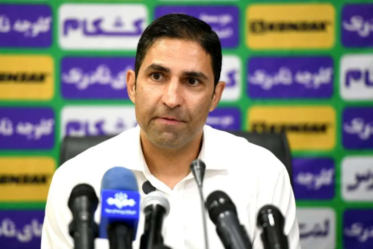 شعارهای ضد درویشی استقلالی و تشویق هاشمی ها! 4 شعارهای ضد درویشی استقلالی و تشویق هاشمی ها!