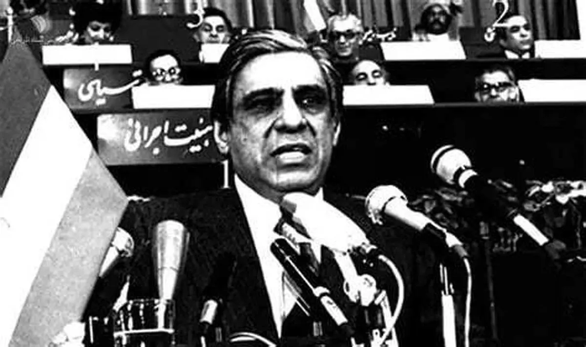 صاحب پارک Khorram و اجساد دارای روده.