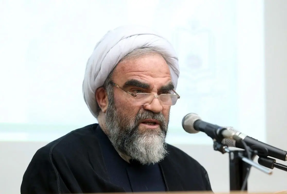 غراویان: هارد -ازیک ارزش آراء افرادی را ندارد که نمونه ای از اظهارات نمای پایدار در مشهاد هستند