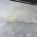 لحظه سقوط یک هواپیمای جنگی آمریکایی در دریای چین جنوبی