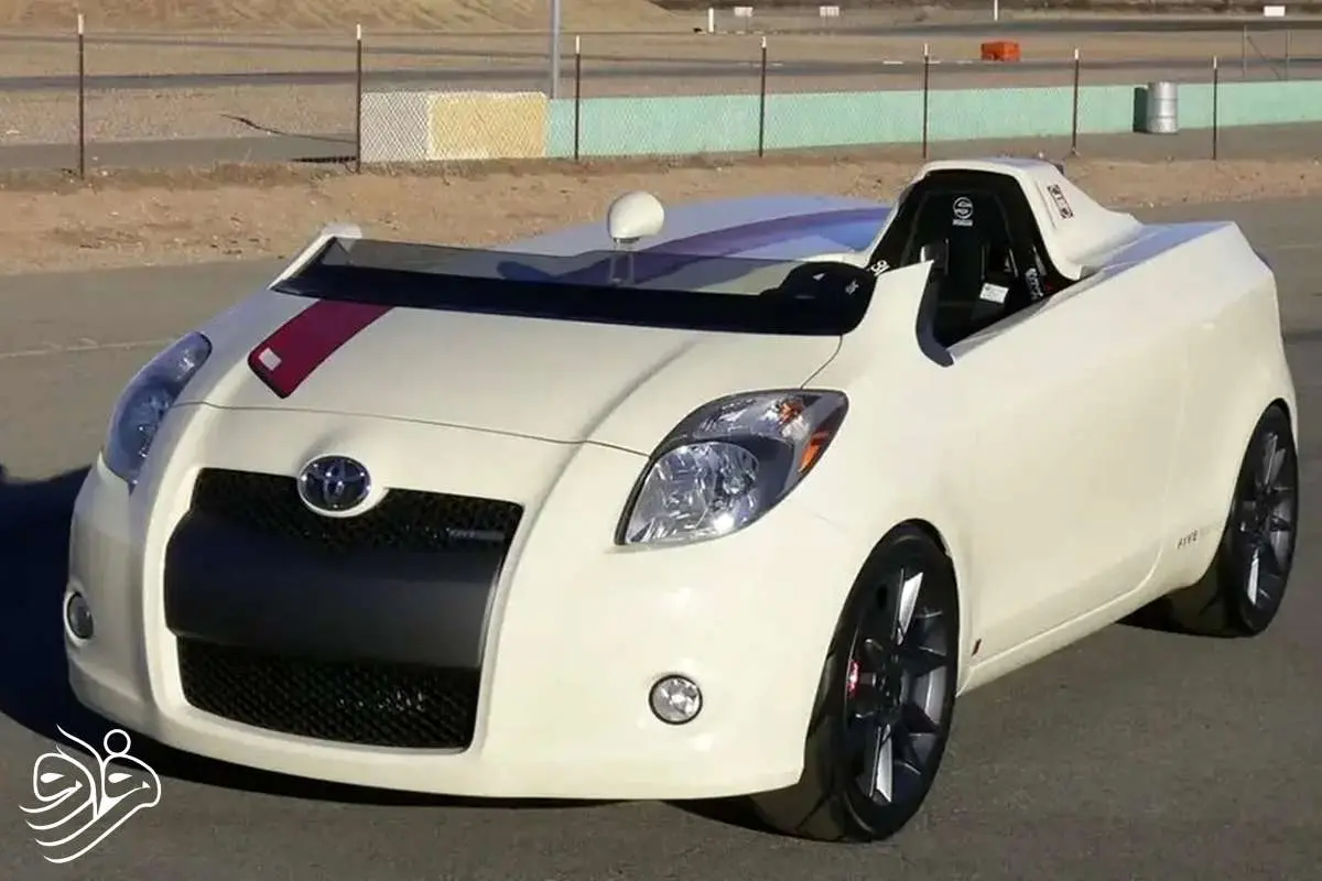 متمایزترین تویوتا یاریس جهان با طراحی دهه 60 خود 4 متمایزترین تویوتا یاریس جهان با طراحی دهه 60 خود