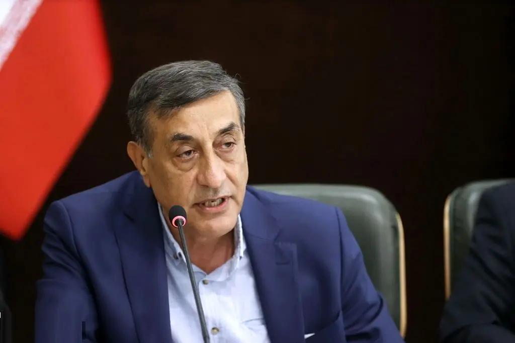 معاون رئیس جمهور: کوچک کردن دولت کلید حل بحران های اقتصادی است 1 معاون رئیس جمهور: کوچک کردن دولت کلید حل بحران های اقتصادی است