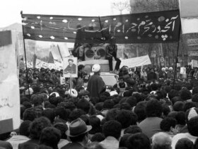 مقایسه واقعیت زندگی مردم و آرمان های انقلاب بعد از 47 سال 12 مقایسه واقعیت زندگی مردم و آرمان های انقلاب بعد از 47 سال