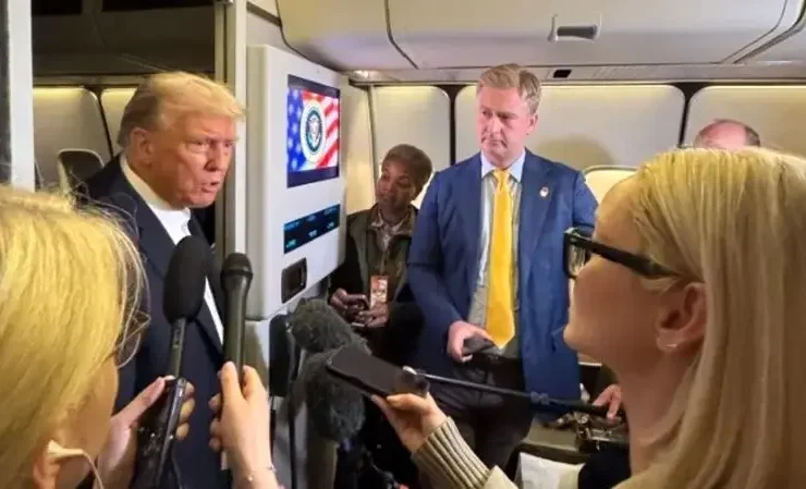 واکنش جالب ترامپ به اتهام بولتون