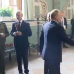پوتین در روز تولد خود با فرماندهان ارتش در کلیسا ملاقات کرد