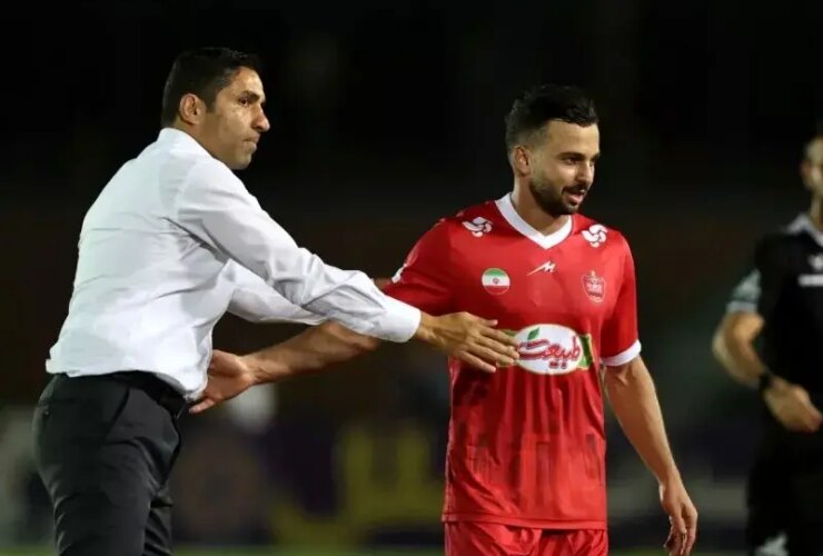 پیام ستاره پرسپولیس در خصوص آمدن عثار و رفتن هاشمیان 13 پیام ستاره پرسپولیس در خصوص آمدن عثار و رفتن هاشمیان