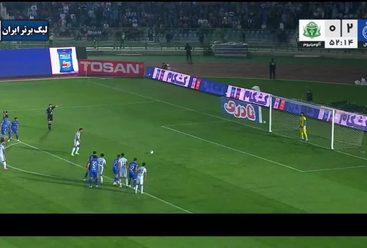 گل اول آلومینیوم به استقلال توسط رحمان جعفری در دقیقه 53 را ببینید. 26 گل اول آلومینیوم به استقلال توسط رحمان جعفری در دقیقه 53 را ببینید.