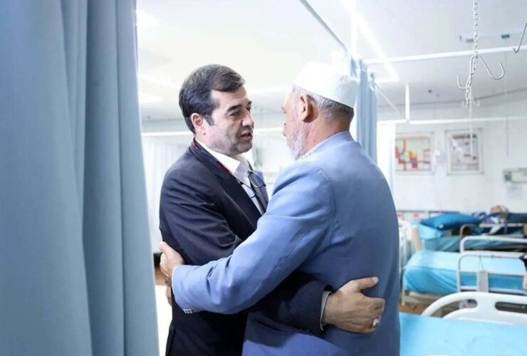 بازدید وزیر ورزش از صابر کاظمی و پیگیری دستور ویژه