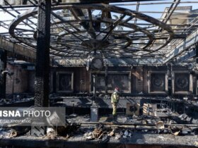 تصاویر; یک رستوران در شهرک غربی بر اثر آتش سوزی آسیب دید 8 تصاویر; یک رستوران در شهرک غربی بر اثر آتش سوزی آسیب دید