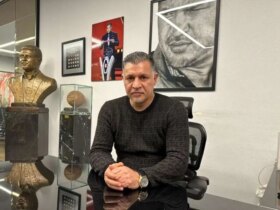 حرکت زیبای علی دایی و همسرش