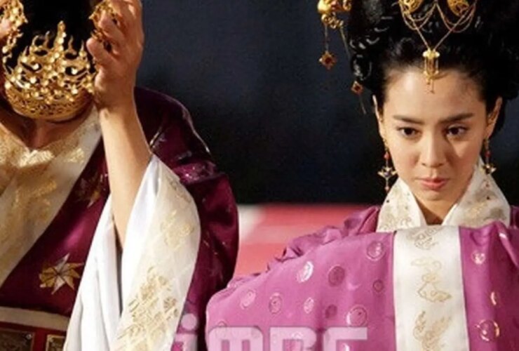 «بانو سویا» و «جومونگ» پس از 5 سال در مراسم رونمایی از نمایش