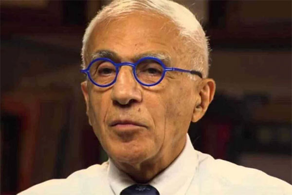 ایرانی که پس از مرگش سلطان فوتبال ایران شد 1 کامبیز-آتابای-رئیس-سابق-فدراسیون-فوتبال-ایران-3-1024x683