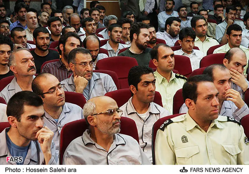 دانش آموزان