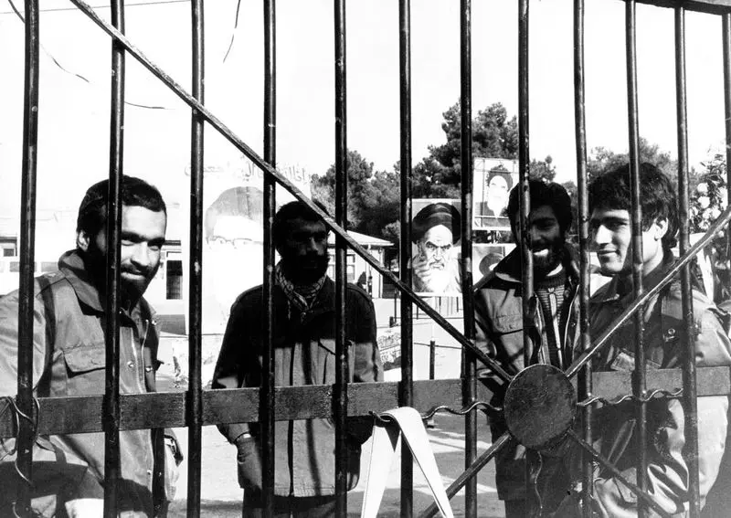 دانش آموزان