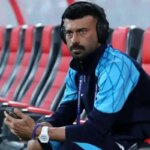 جایی که رامین رضاییان به استفاده از هدفون عادت کرده است: نیمکت!