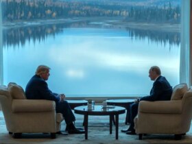 ترامپ: پوتین به من گفت 10 سال است که در تلاش برای حل مناقشه در اوکراین بوده اما شکست خورده است 8 ترامپ: