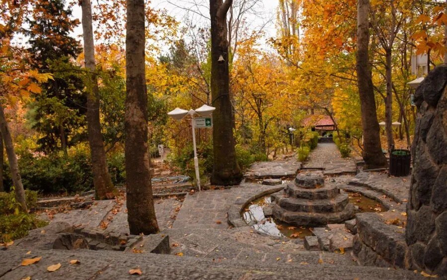 آخر هفته کجا برویم؟/ 7 مقصد جذاب تهران گردی پاییزی; از باغ های تاریخی گرفته تا طبیعت رنگارنگ 4 آخر هفته کجا برویم؟/ 7 مقصد جذاب تهران گردی پاییزی; از باغ های تاریخی گرفته تا طبیعت رنگارنگ