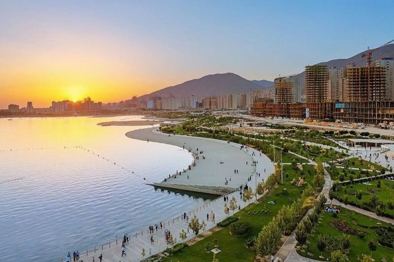 آخر هفته کجا برویم؟/ 7 مقصد جذاب تهران گردی پاییزی; از باغ های تاریخی گرفته تا طبیعت رنگارنگ 18 آخر هفته کجا برویم؟/ 7 مقصد جذاب تهران گردی پاییزی; از باغ های تاریخی گرفته تا طبیعت رنگارنگ