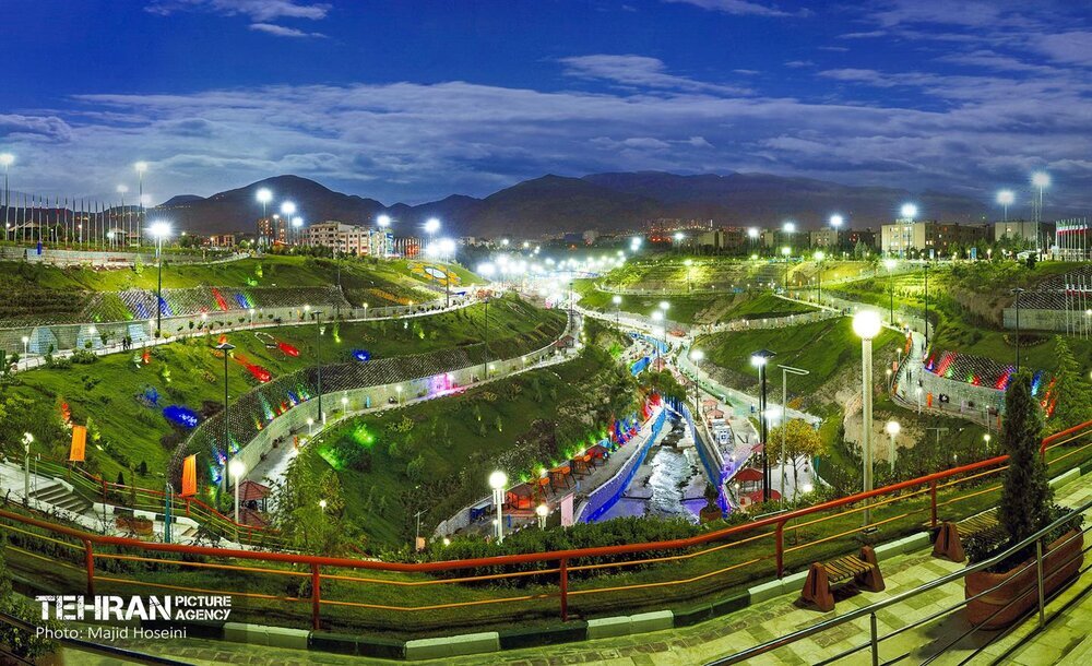 آخر هفته کجا برویم؟/ 7 مقصد جذاب تهران گردی پاییزی; از باغ های تاریخی گرفته تا طبیعت رنگارنگ 21 آخر هفته کجا برویم؟/ 7 مقصد جذاب تهران گردی پاییزی; از باغ های تاریخی گرفته تا طبیعت رنگارنگ