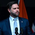 معاون رئیس جمهور ترامپ ونس از ادامه تعطیلی دولت خشمگین است: این مزخرفات را متوقف کنید