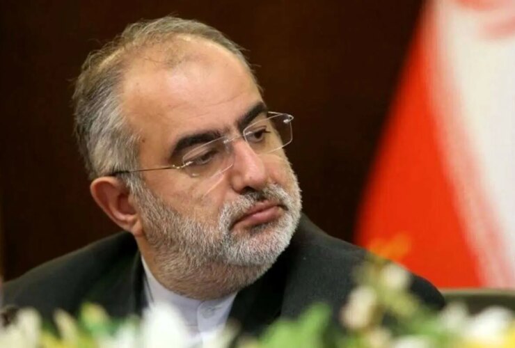 حسام الدین که پزشکان را می شناسد: اگر کمکی نداریم باید ایران را هم تخلیه کنیم. 35 حسام الدین که پزشکان را می شناسد: اگر کمکی نداریم باید ایران را هم تخلیه کنیم.