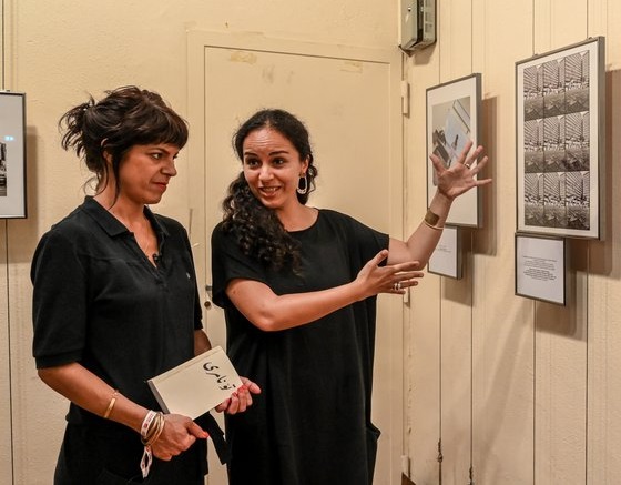 1762594530 غزل دختر هوشنگ در پاریس پنبه پهلوی را زد