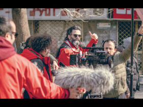 اینکه «شهید» هم نیاز به دفاع دارد نشان از شکاف اجتماعی عظیم دارد/ تصمیمی برای تغییر پایان فیلم گرفته نشد/ چهار بازیگر با «بچه مردم» به سینمای جوانان معرفی شدند. 8 اینکه «شهید» هم نیاز به دفاع دارد نشان از شکاف اجتماعی عظیم دارد/ تصمیمی برای تغییر پایان فیلم گرفته نشد/ چهار بازیگر با «بچه مردم» به سینمای جوانان معرفی شدند.