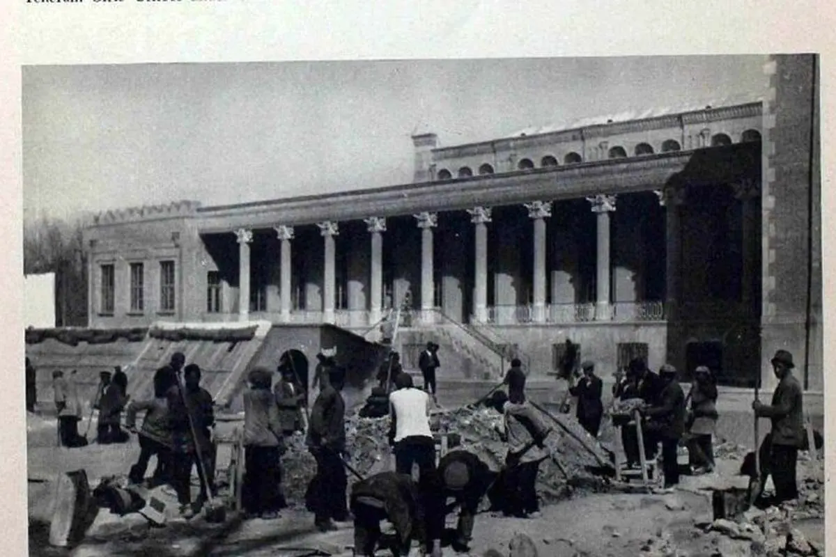 ایران یک قرن پیش: از ورود در تبریز تا پیر بازار انزلی!