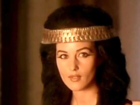 چهره 79 ساله "زلیخا" در سریال آمریکایی "یوسف" پس از 30 سال 8 سریال های آمریکایی