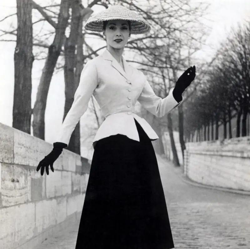 این مرد با طراحی دامن های بلند از زنان الهام گرفت 6 6321656