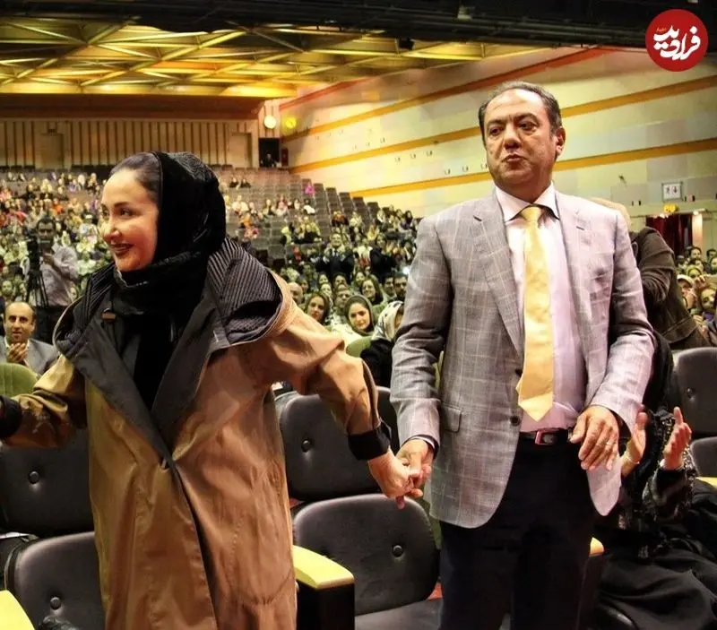 «کتایون ریاحی» و همسر دومش «مسعود بهبهانی» در یک مهمانی; 2013 6 ریاحی