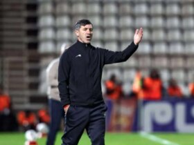 عذرخواهی کریم باقری به درخواست اسطوره استقلال