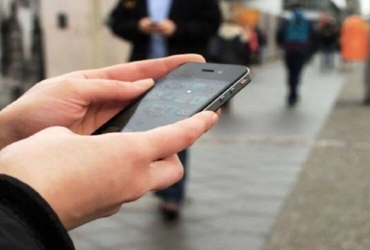 سرقت گوشی موبایل نوجوان با قمه/کلاهبرداری در مشهد 17 سرقت گوشی موبایل نوجوان با قمه/کلاهبرداری در مشهد