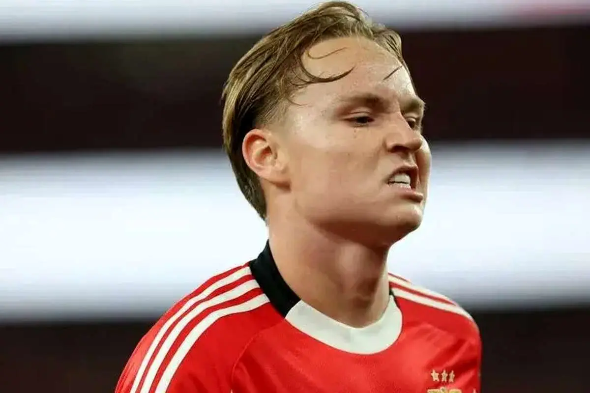 2 سال حبس برای فردی که با فیلم مستهجن منتظر فوتبالیست معروف بود