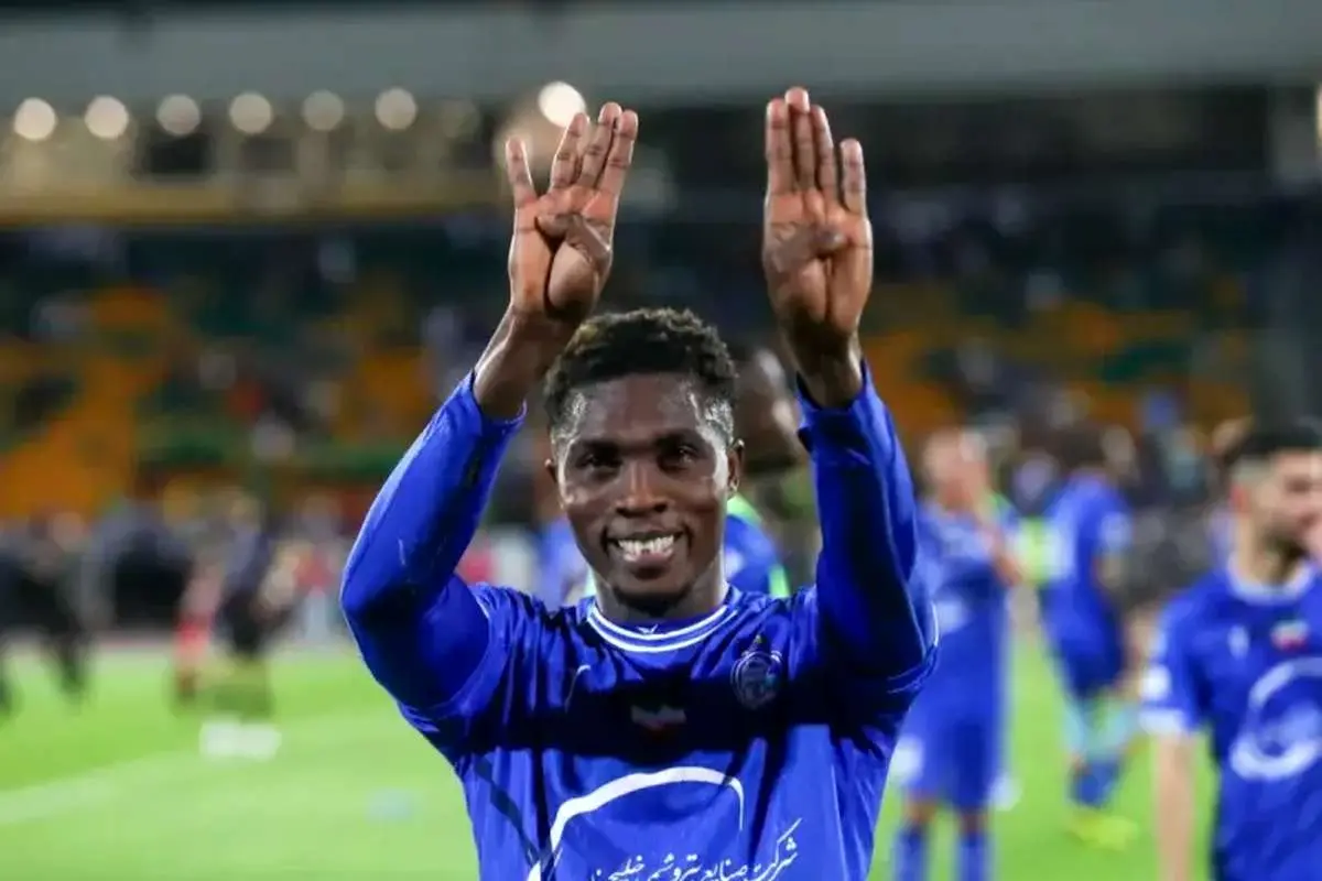 برنامه استقلال در پنجره بسته; بازگشت مهاجم!