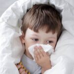 علت شیوع بیماری های تنفسی در کودکان در فصل پاییز چیست؟/ راهکارهای پیشگیری و درمان